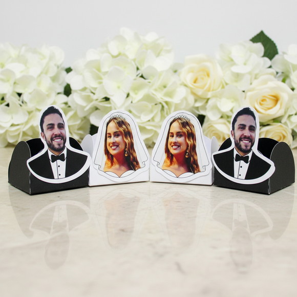 Forminha para Docinhos Carinha de Festa Noivos - Imagem 2