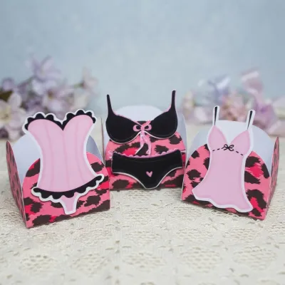 Forminha para Docinhos Chá de Lingerie  (50 unidades)