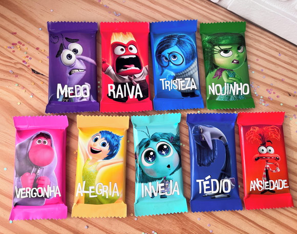 Kit Kat Personalizado Emoções Divertidamente - Imagem 2
