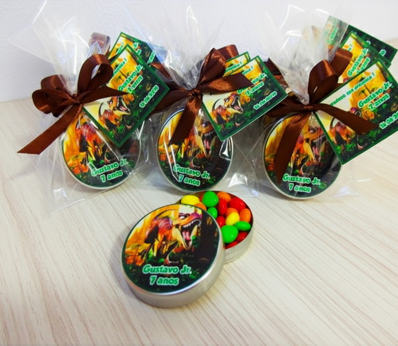 Latinha Personalizada com Balinhas Dinossauro - Imagem 2