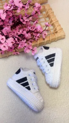 Adidas de Crochê Preto