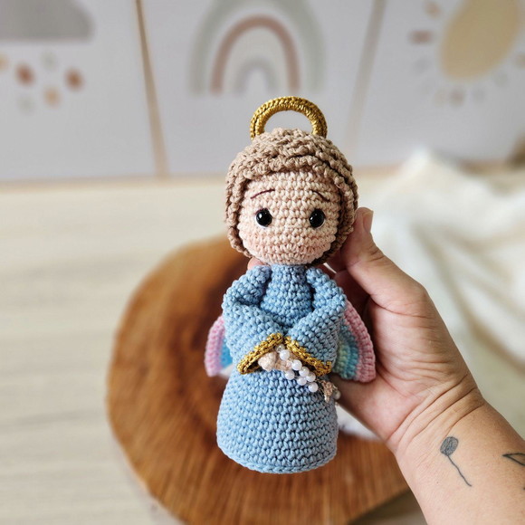 Anjinho da Guarda Arco-íris de Crochê Amigurumi - Imagem 5