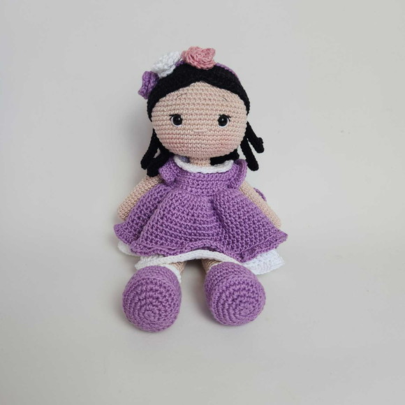 Boneca de Crochê Amigurumi - Imagem 3