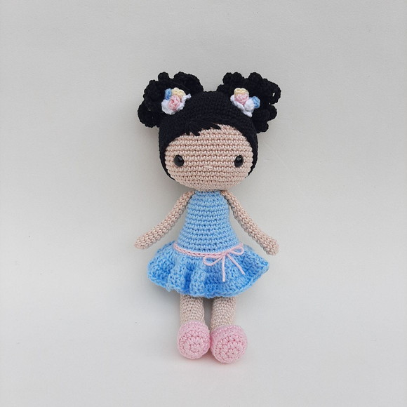 Boneca de Crochê Amigurumi