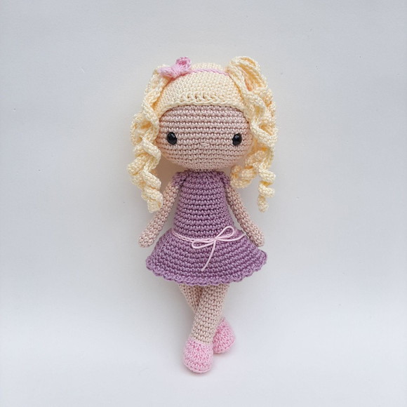 Boneca De Crochê Amigurumi
