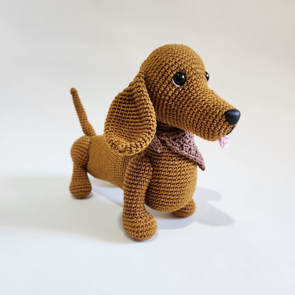 Cachorro Dachshund Salsichinha Amigurumi Crochê - Imagem 4