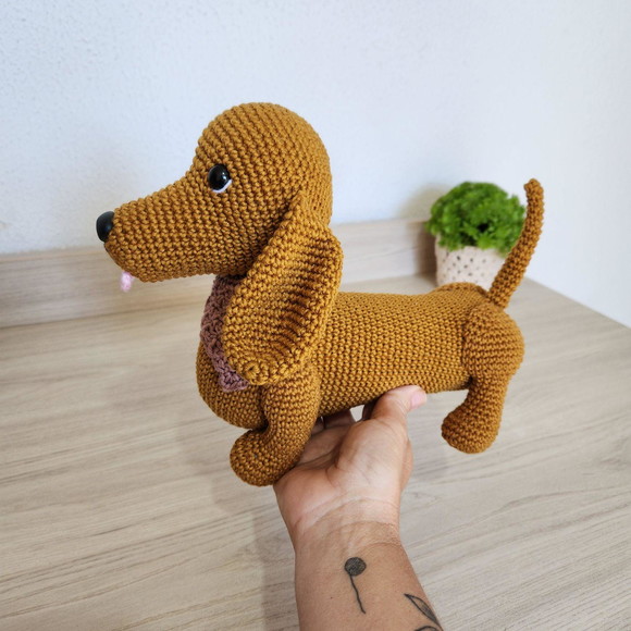 Cachorro Dachshund Salsichinha Amigurumi Crochê - Imagem 5
