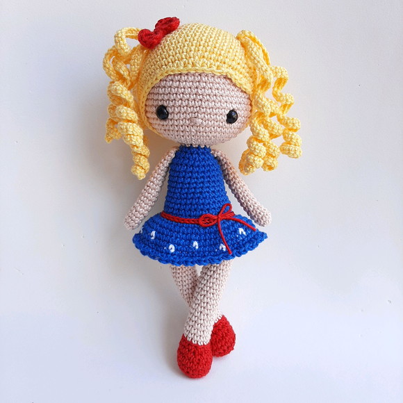 Casal de Bonecos Crochê Amigurumi personalizados - Imagem 2