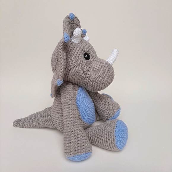 Dinossauro de crochê Amigurumi - Imagem 3