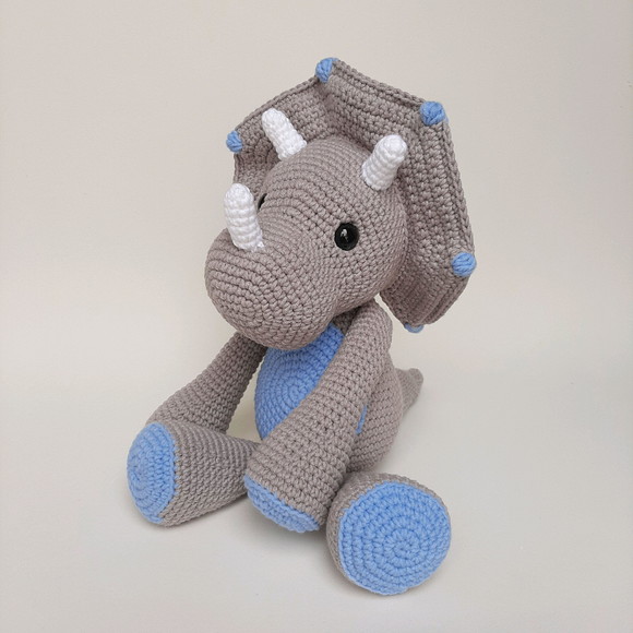 Dinossauro de crochê Amigurumi - Imagem 2
