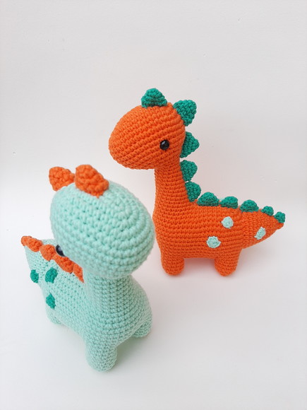 Dupla Dinossauros de crochê Amigurumi - Imagem 5