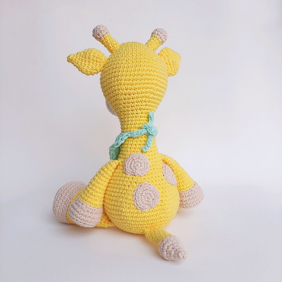Girafinha Amigurumi de Crochê - Imagem 5