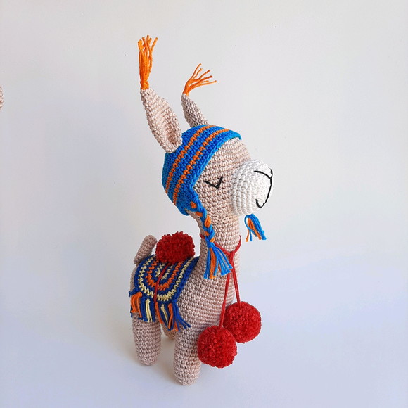 Lhama de crochê Amigurumi - Imagem 4