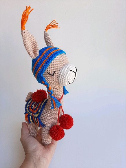 Lhama de crochê Amigurumi - Imagem 3