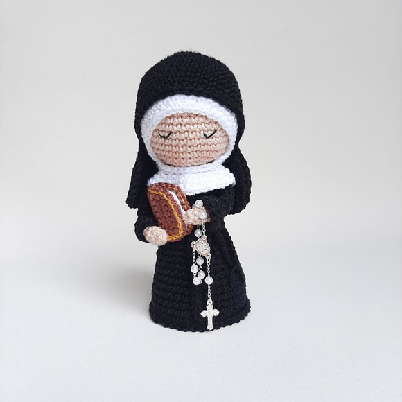 Madre Paula Crochê Amigurumi Santinha
