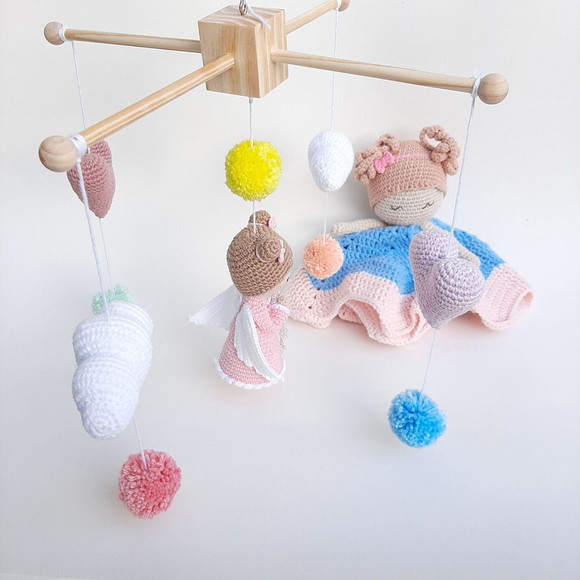 Mobile de Berço Anjinha Amigurumi Crochê + Naninha - Imagem 2