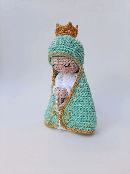 Nossa Senhora Aparecida de Crochê Amigurumi - Imagem 2