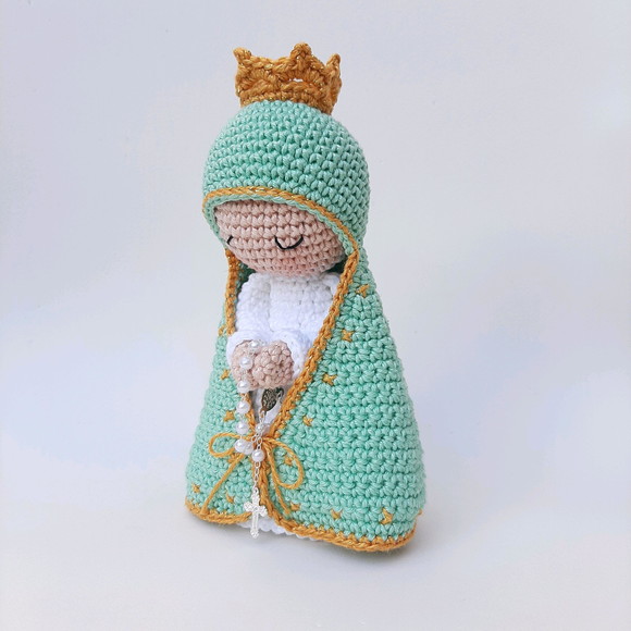 Nossa Senhora Aparecida de Crochê Amigurumi - Imagem 4