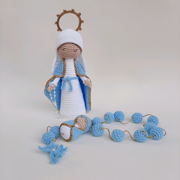 Nossa Senhora das Graças + Terço Crochê - Amigurumi - Imagem 4