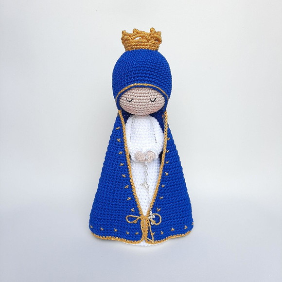 Nossa Senhora de Crochê Alongada Amigurumi Santinha