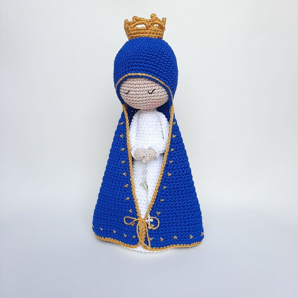 Nossa Senhora de Crochê Alongada Amigurumi Santinha - Imagem 3