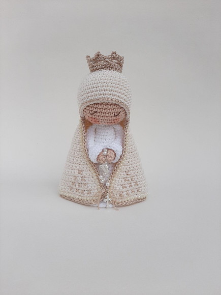 Nossa Senhora de Crochê Amigurumi Santinha