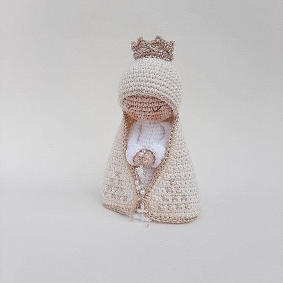 Nossa Senhora de Crochê Amigurumi Santinha - Imagem 3
