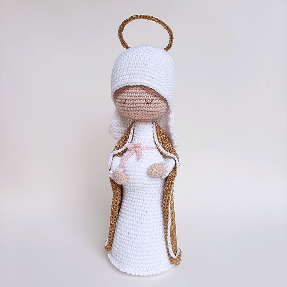 Nossa Senhora do Ó Maria Grávida de Crochê Amigurumi