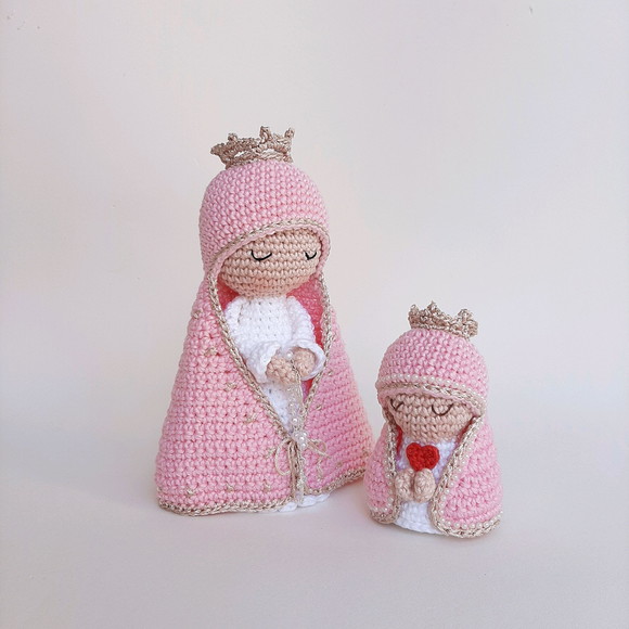 Nossa Senhora e Mini santinha de Crochê Amigurumi