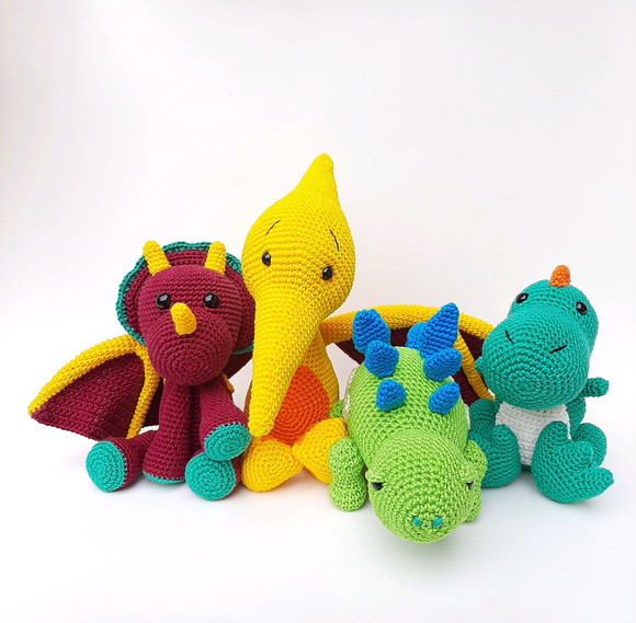 Quarteto Dinossauros de Crochê Amigurumi - Imagem 2