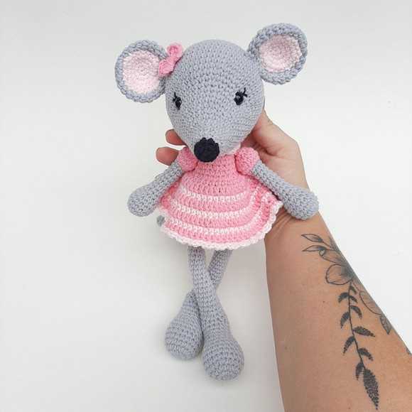 Ratinha Amigurumi de crochê - Imagem 4