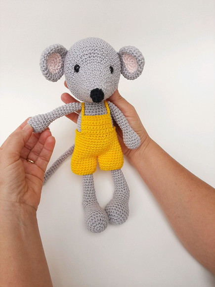 Ratinho Amigurumi de crochê - Imagem 2