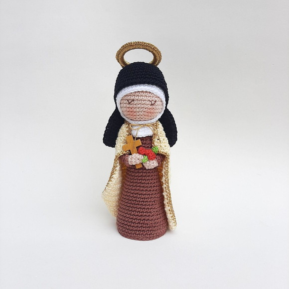 Santa Terezinha Crochê Amigurumi