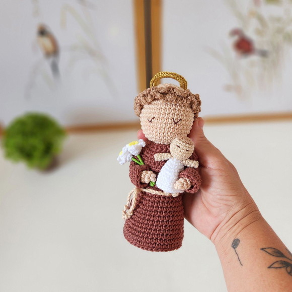Santo Antônio Crochê Amigurumi - Imagem 2