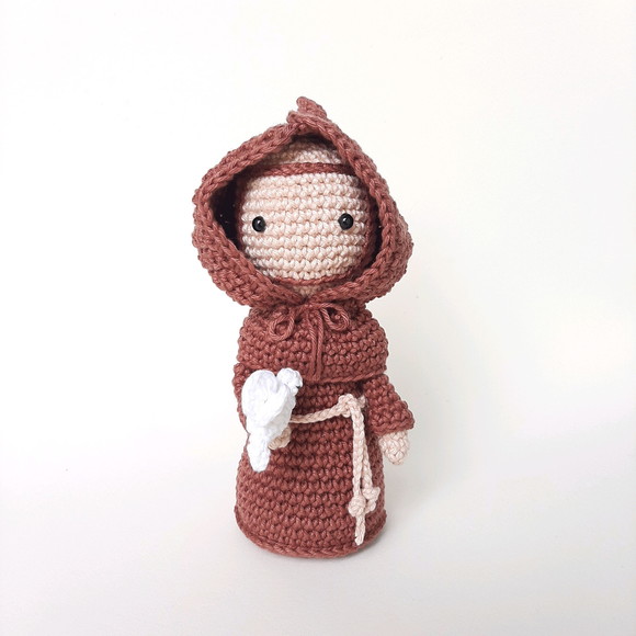 São Francisco de Assis de Crochê Amigurumi - Imagem 5