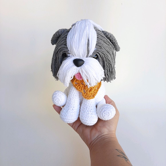 Shihtzu Cãozinho de Crochê Amigurumi - Imagem 2