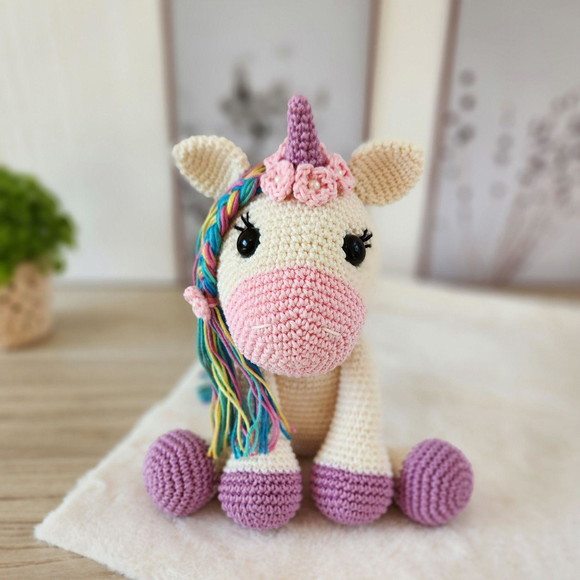 Unicórnio de Crochê Amigurumi - Imagem 5