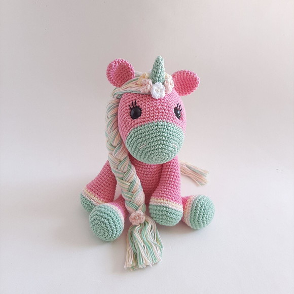 Unicórnio de Crochê Amigurumi - Imagem 3