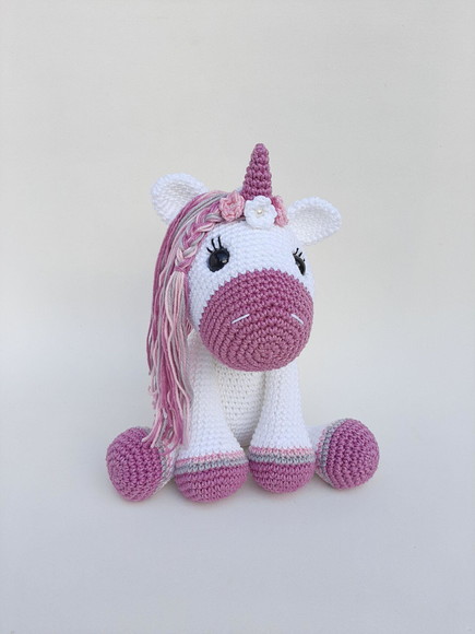 Unicórnio de Crochê Amigurumi - Imagem 3