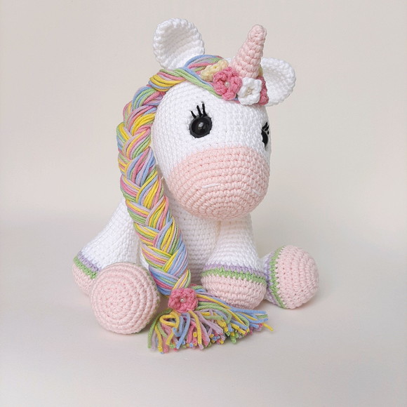 Unicórnio de Crochê Amigurumi - Imagem 3