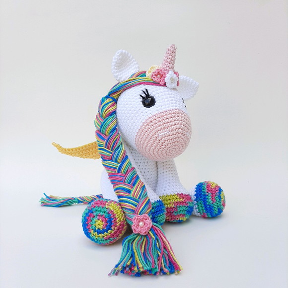 Unicórnio de Crochê Amigurumi - Imagem 3