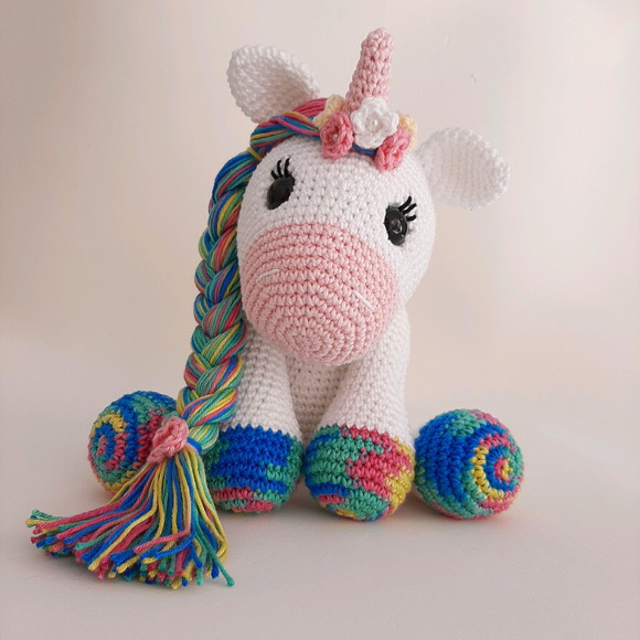 Unicórnio de Crochê Amigurumi - Imagem 4