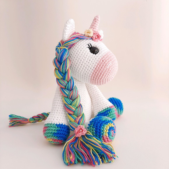 Unicórnio de Crochê Amigurumi - Imagem 2