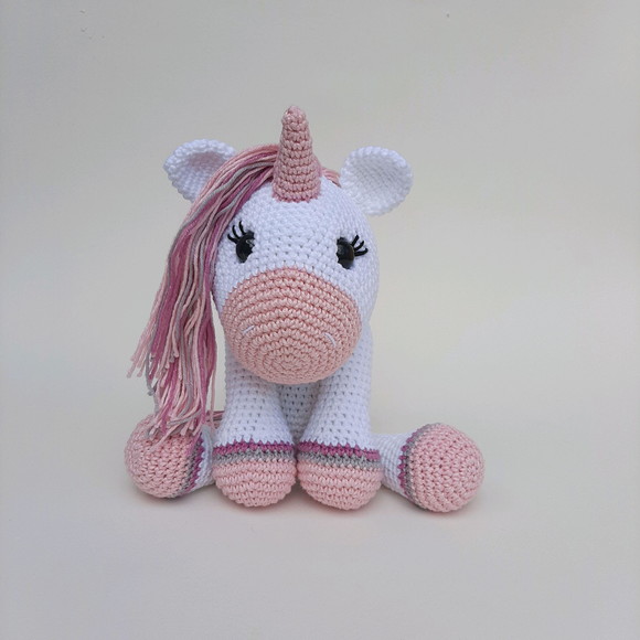 Unicórnio de Crochê Amigurumi - Imagem 3
