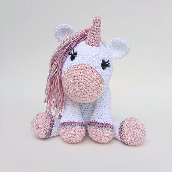 Unicórnio de Crochê Amigurumi - Imagem 2