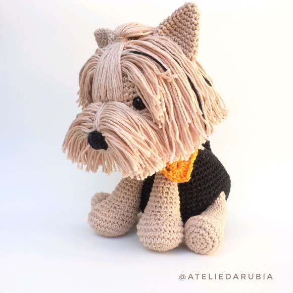 Yorkshire Cãozinho de Crochê Amigurumi - Imagem 5