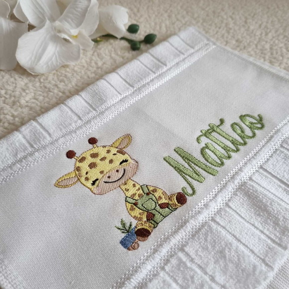 Toalha de Boca para Bebê Bordada Personalizado - Imagem 3
