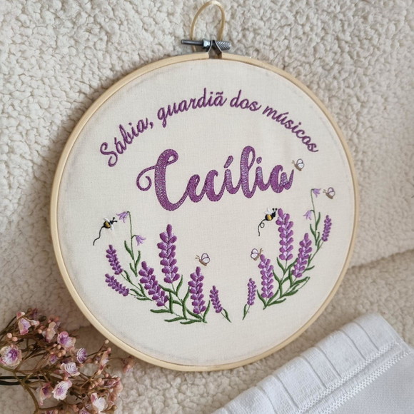 Bastidor Porta Maternidade Bordado - Imagem 5