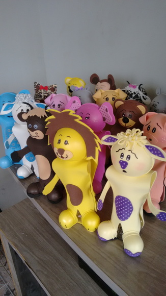 lembrancinha animais arca de Noé centro de mesa