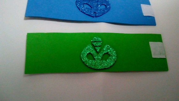 Lembrancinha para de braceletes Pjmask